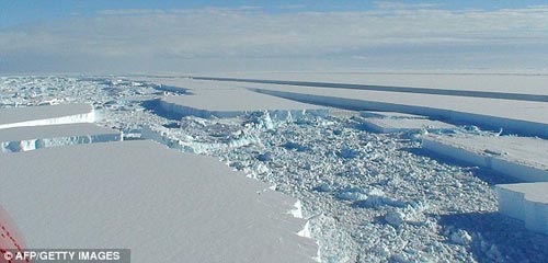 最新研究发现几百万年前南极洲曾为平地，并有缓缓流动的大河从其穿过